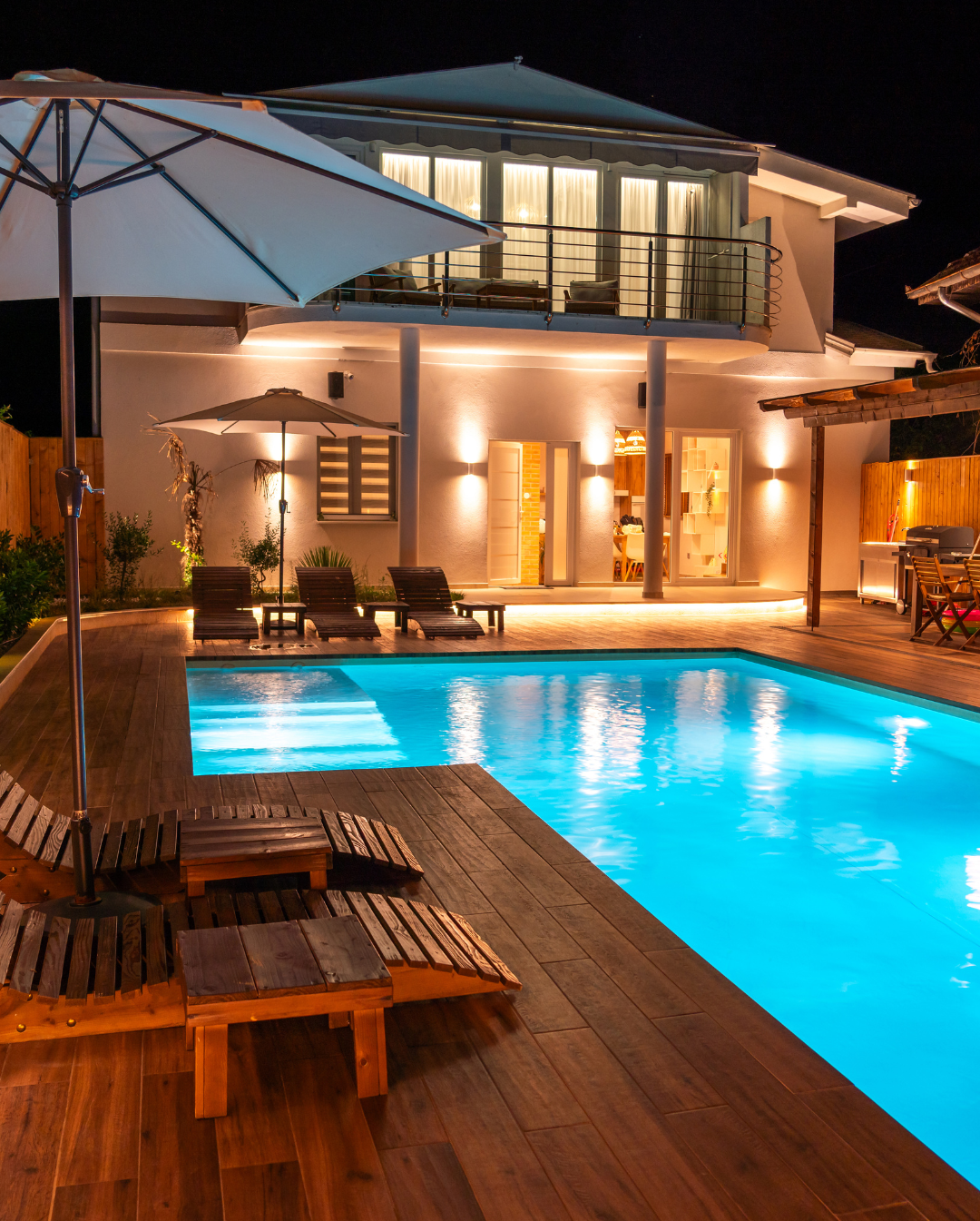 Luxury Custom Pool
